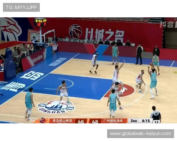 青岛88比81击败广州 段昂君24分助球队稳居前六 青岛88比81击败广州 段昂君24分助球队稳居前六